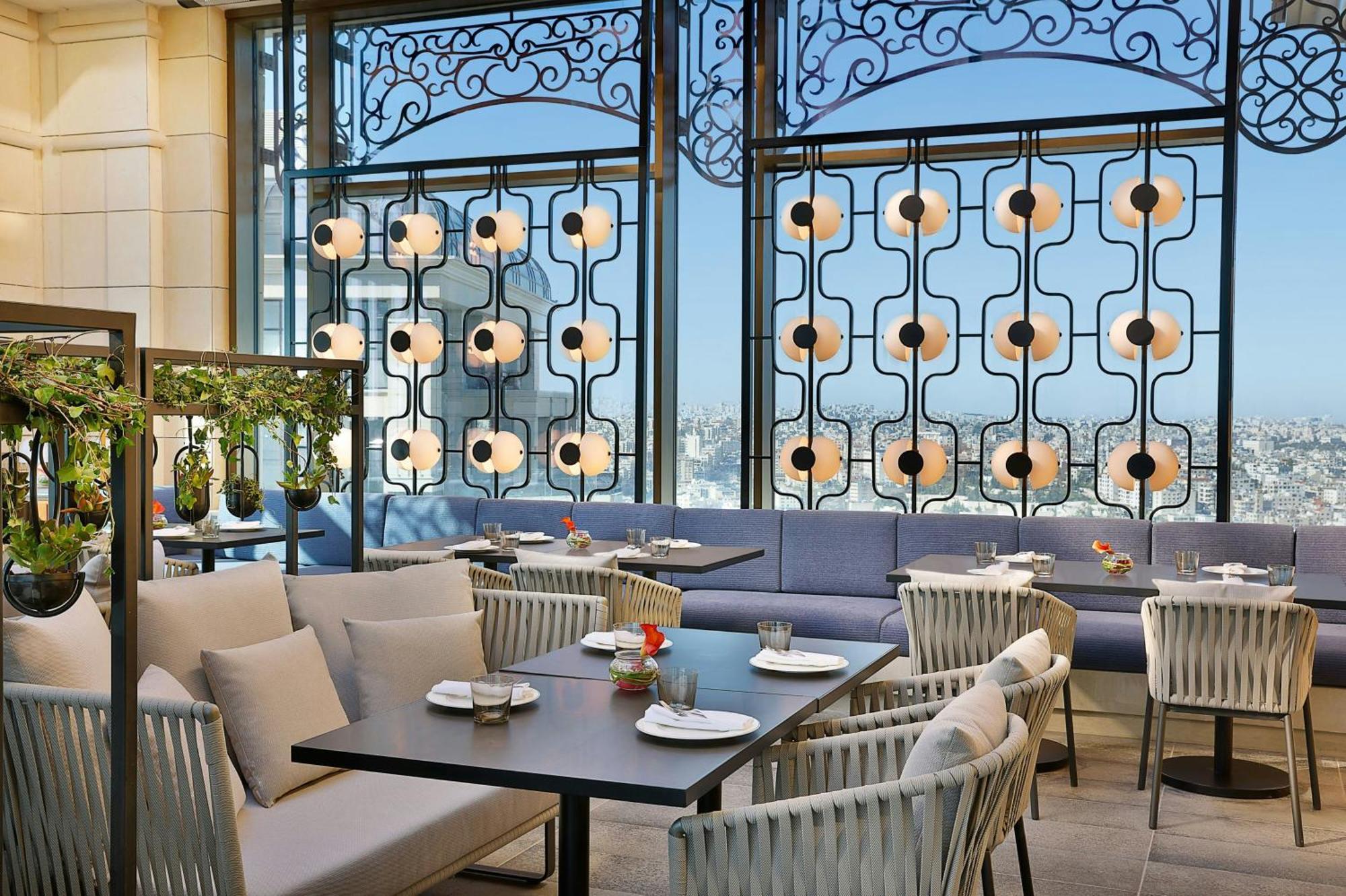 The Ritz-Carlton, Amman Amã Exterior foto The Terrace