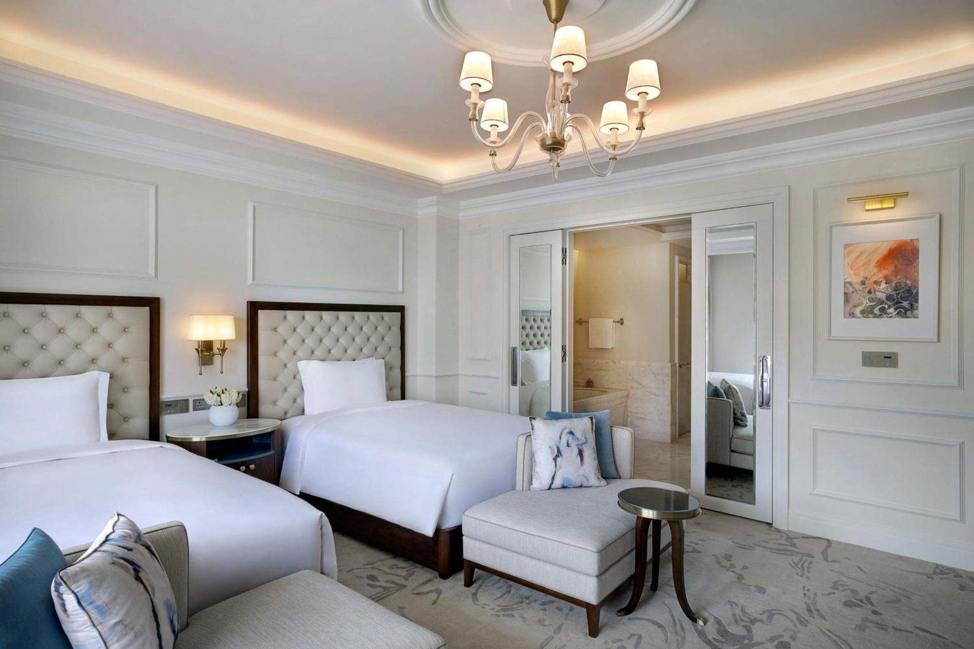 The Ritz-Carlton, Amman Amã Exterior foto Deluxe Room