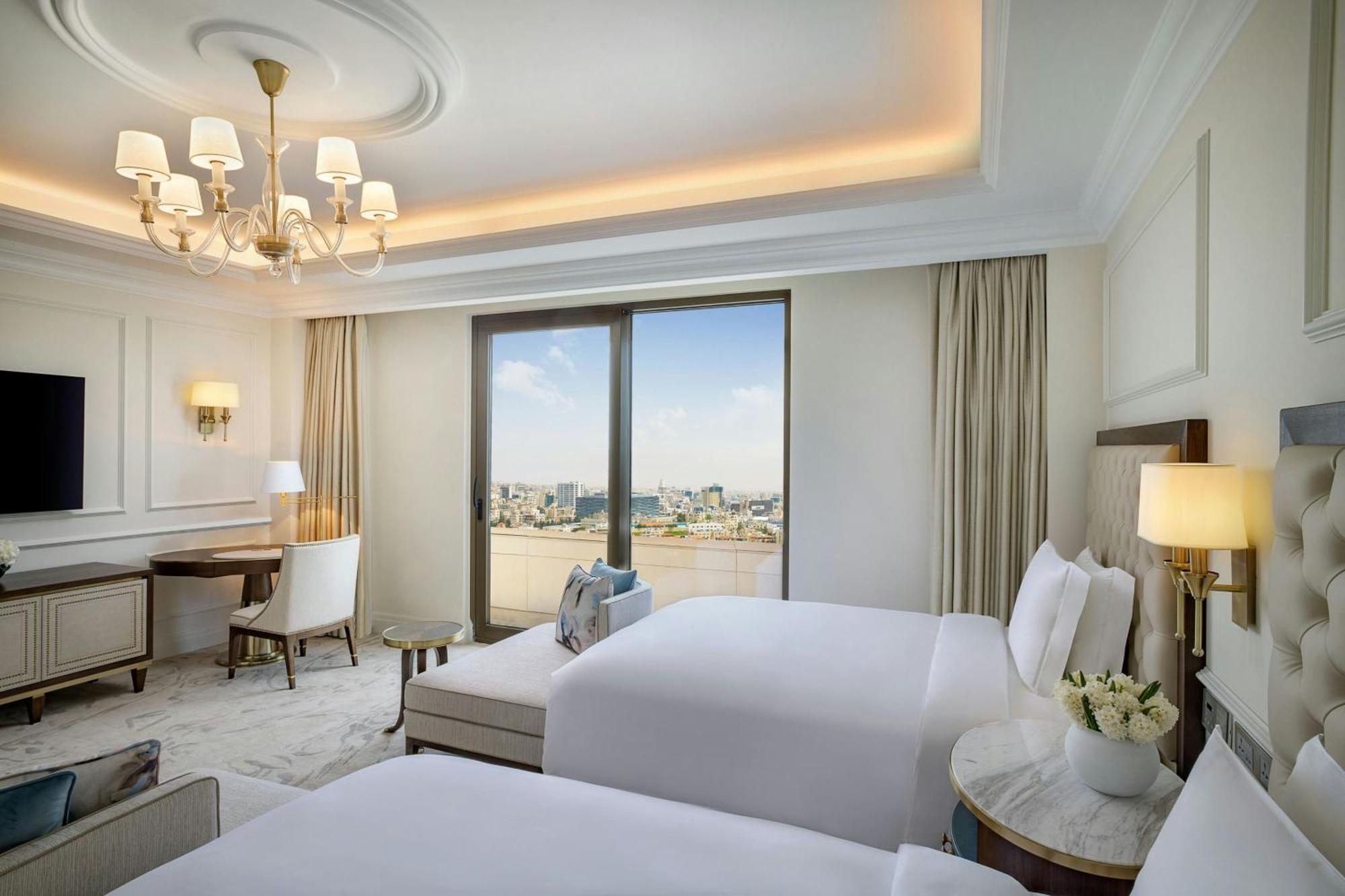 The Ritz-Carlton, Amman Amã Exterior foto Deluxe Room