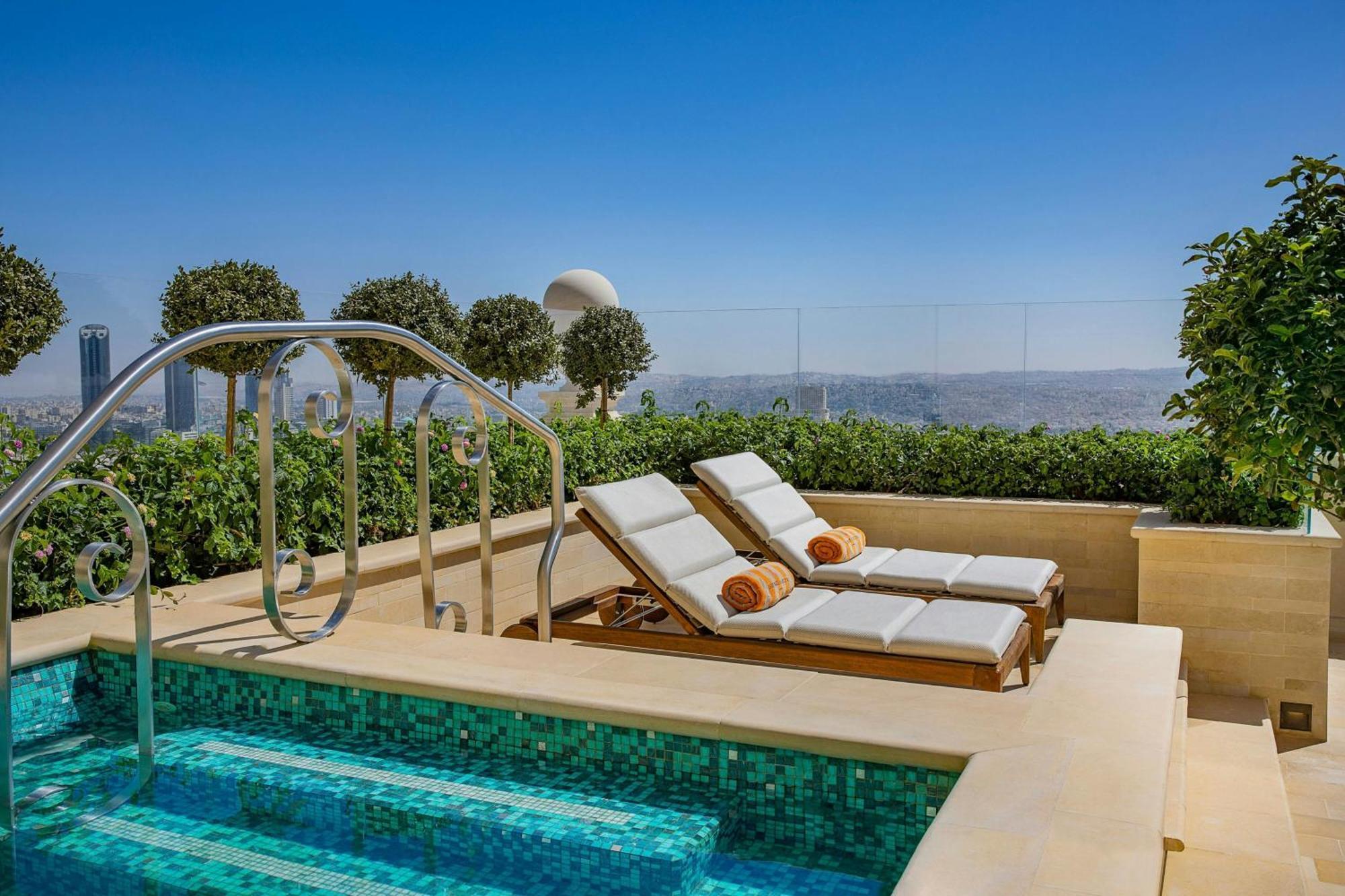The Ritz-Carlton, Amman Amã Exterior foto The West Hollywood Hotel